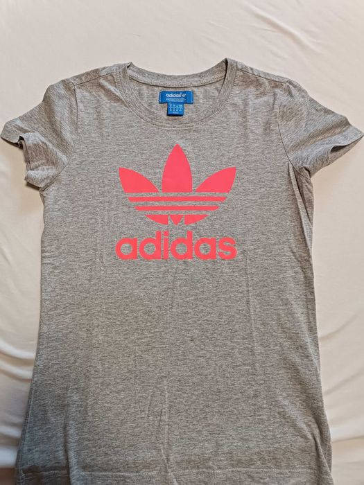 Дамска тениска Adidas