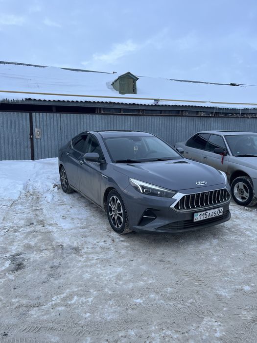 Jac j7 машина для города