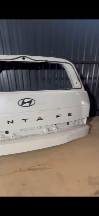 Задняя дверь на santa fe