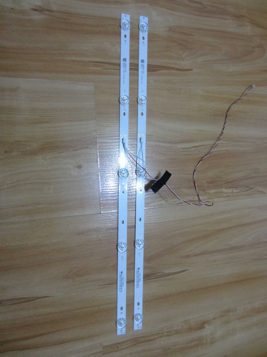 Set 2 barete 6 leduri FZD-03 E348124 pt. Tv 32 inci - ieftin