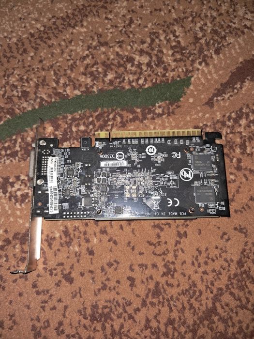 Продам 3 видеокарты