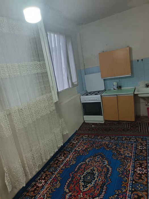 Sergelı 8   2 xonalı uy 4 Etaj bohcha maktablar yaqin 350$