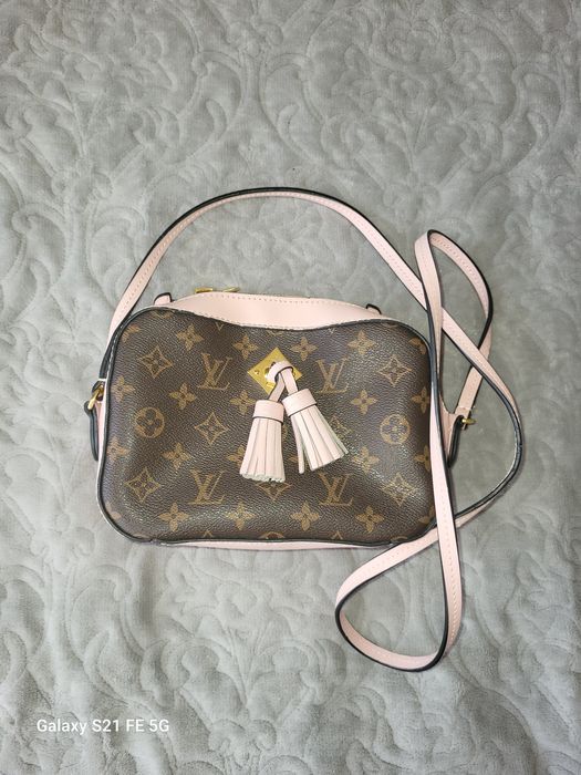 Продам сумочку для девушек