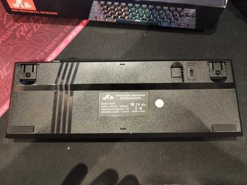 Tastatură mecanică de gaming Rii RK802 60 % în limba spaniolă