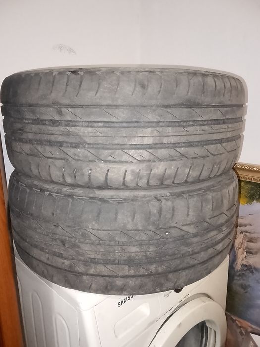Продам шины летние 2 шт 225/45/17
