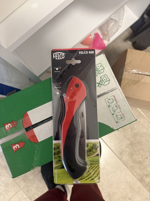 Taietoare si foarfeci de gradinarit