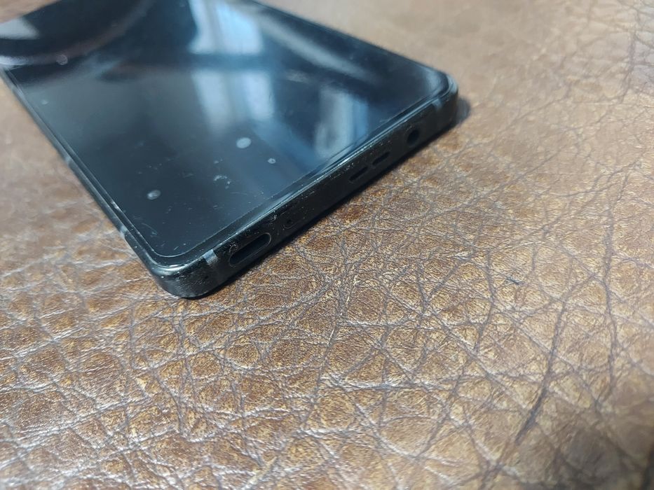 Asus Rog Phone 8 (16/256)