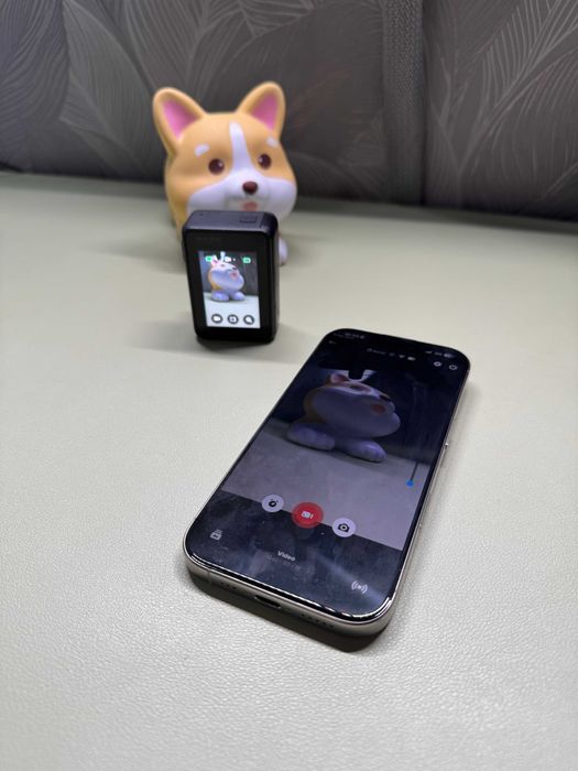 GoPro Hero 7 Black + accesorii (carcasă waterproof, grip flotant)