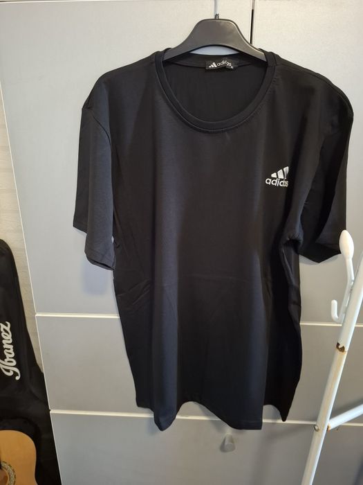 Tricou negru masuri de la s la  xxl