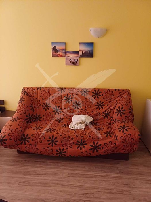 Продава се Едностаен апартамент в Поморие - 45 кв.м за 1756 €/кв.м - Снимка #1