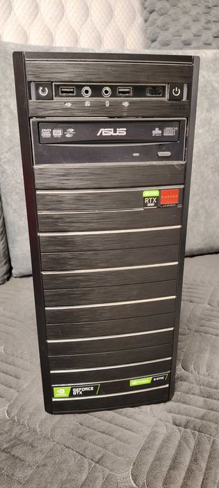 Корпус для ПК с DVD плеером и БП на 400 Вт...