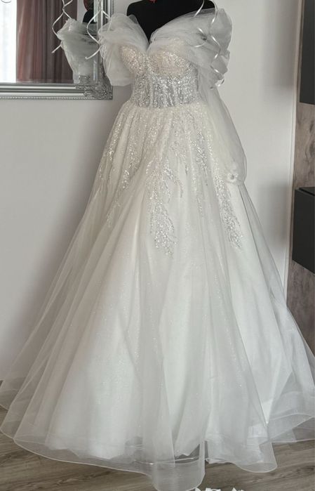 Rochie mireasa printesa