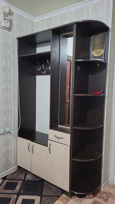 Продается б/у шкаф