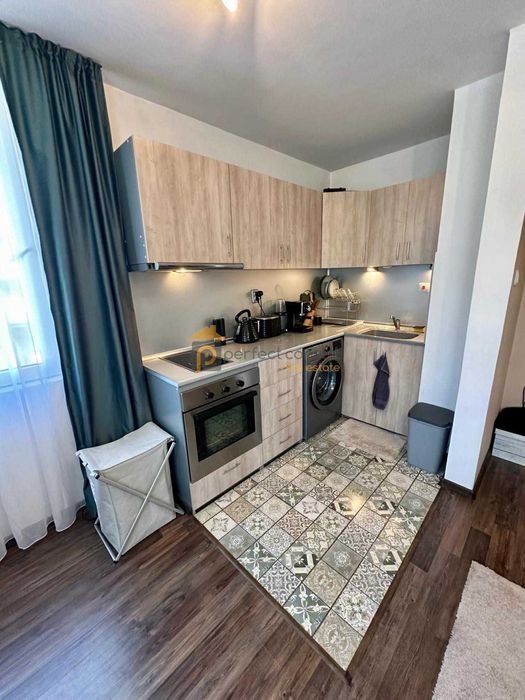 Дава се под наем Двустаен апартамент в Пловдив, Кършияка - 65 кв.м за 400 € - Снимка #2