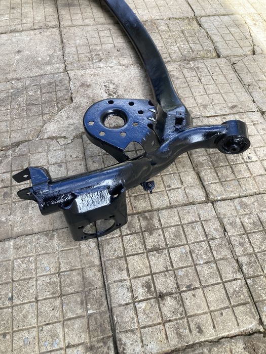 Заден мост за тойота урбан крузер/toyota urban cruiser 1.4D4D 4x4