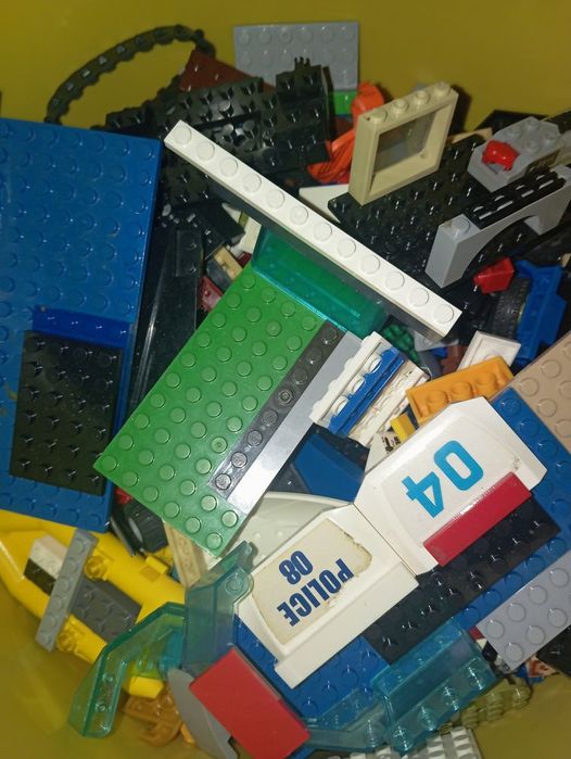 Лего 11000 тг ведро