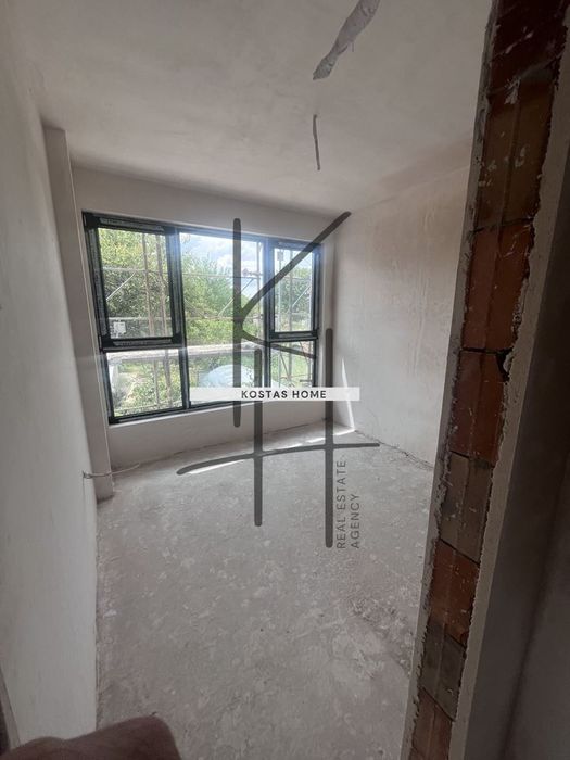 Продава се Тристаен апартамент в Варна, Аспарухово - 72 кв.м за 1320 €/кв.м - Снимка #1