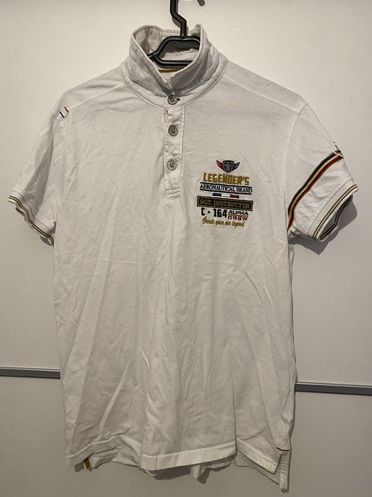 Lot de 4 tricouri polo in stare foarte buna