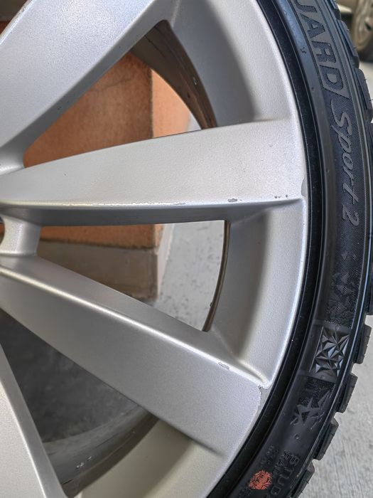 Оригинални Lugano 5 112 19" с перфектни зимни гуми 235 35