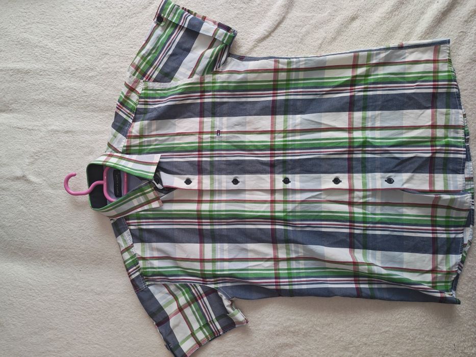 Vând cămașă TOMMY HILFIGER originală