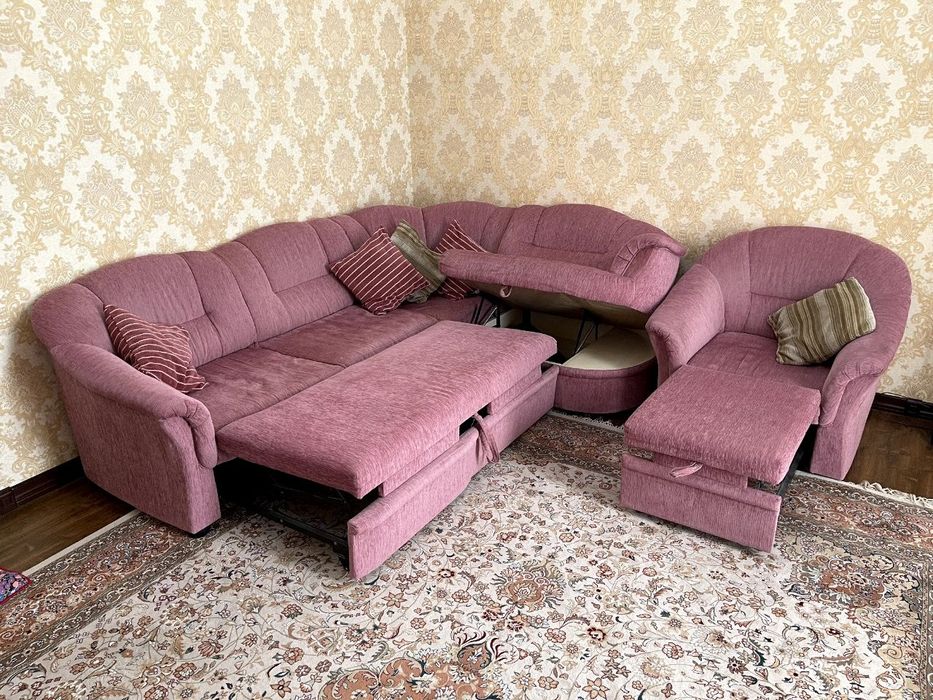 Угловой диван турецкого производства