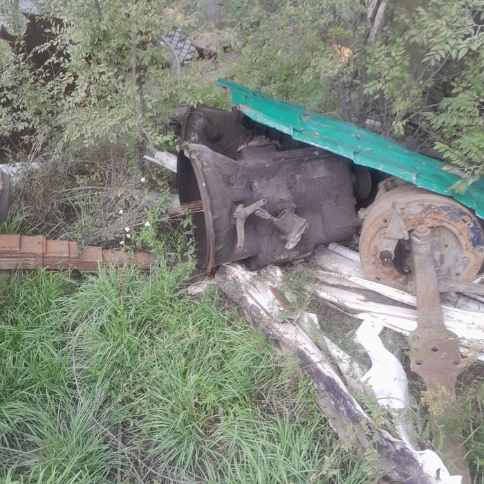 Продам маз кранзапчасти