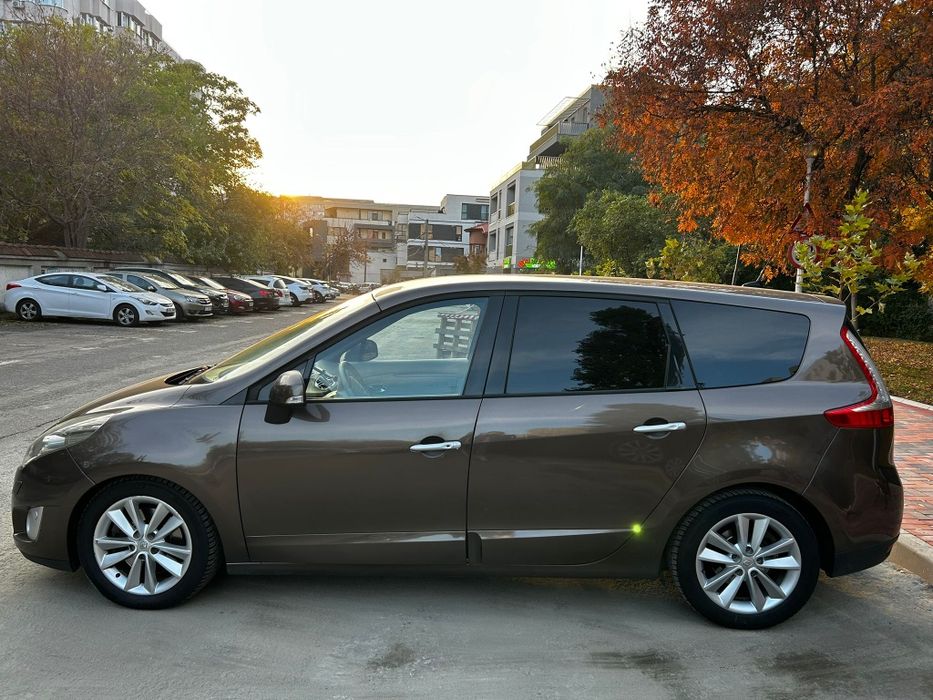RENAULT Grand Scenic 2010 — imagine 2