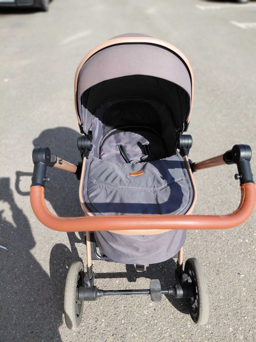 Cărucior 3 in 1