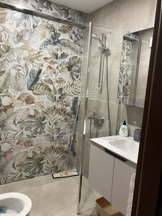 Дава се под наем Тристаен апартамент в София, Студентски град - 105 кв.м за 841.5 € - Снимка #1