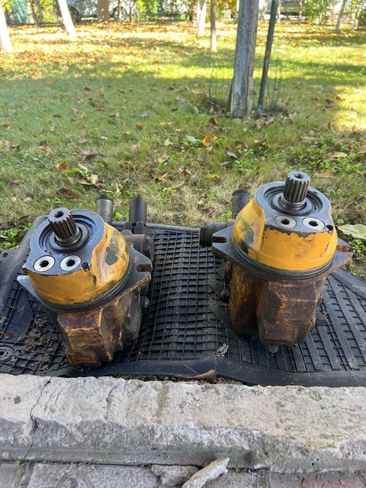 Hidromotor +șprochet excavator Liebher