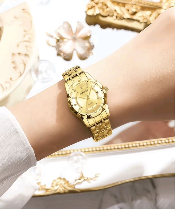 Различни модели дамски календарни кварцови часовници