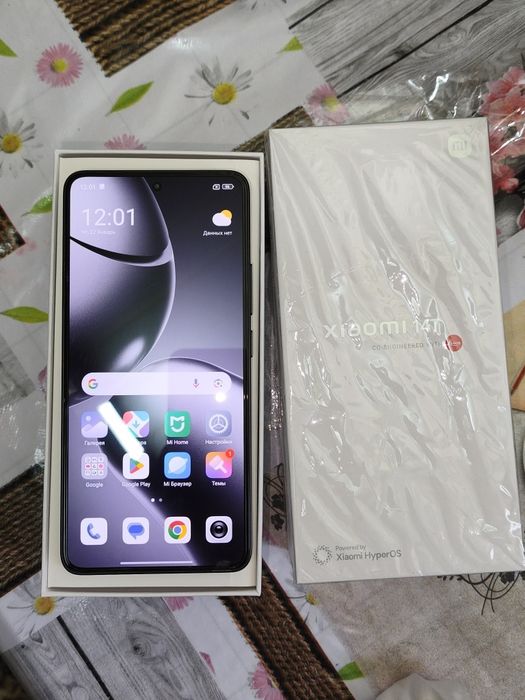 Продам телефон Ми 14 Т