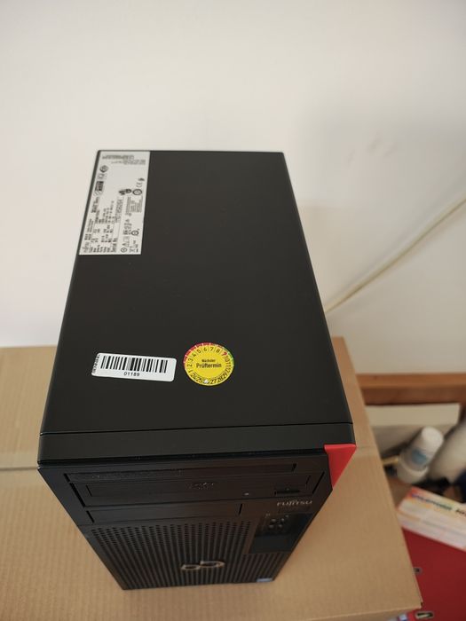 PC Fujitsu Esprimo P757 / E90+ MI6W – Pentium, 8GB RAM Uiasca • OLX.ro