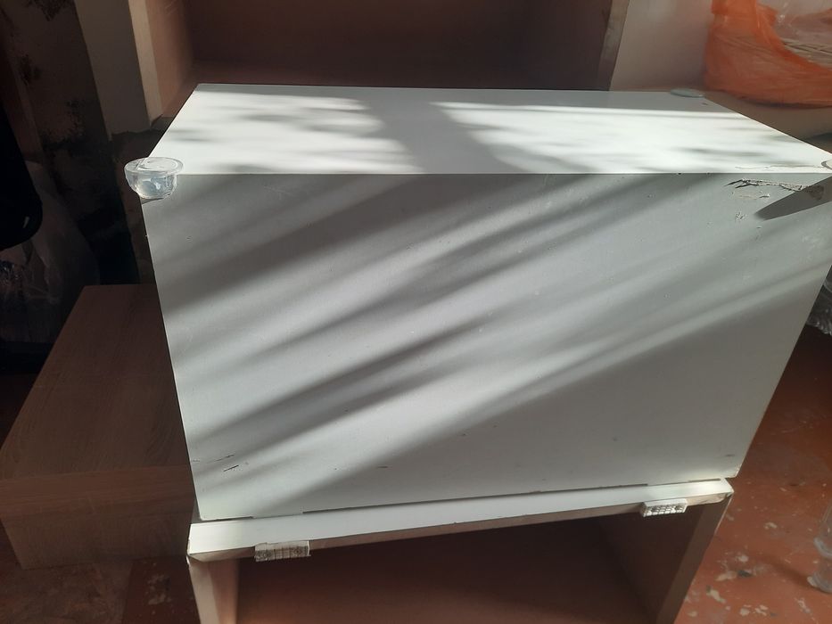 Тумба подставка для магазина