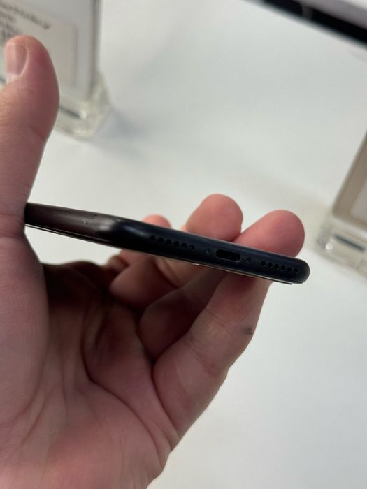 Iphone 7 32gb 75% все работает