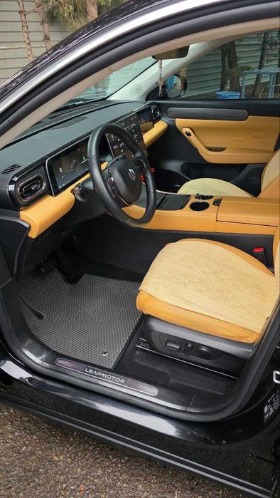 Продается свой Leapmotor C11 EV