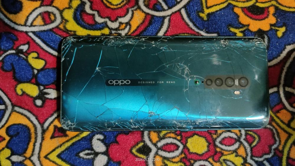 Продам телефон oppo reno 2