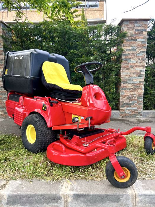 Tractoras de tuns iarba gazon Profesional Motec Gianni Ferrari
