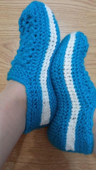 Вязаные следики продаю