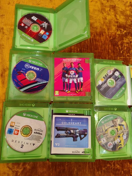 Продавам игри за xbox one