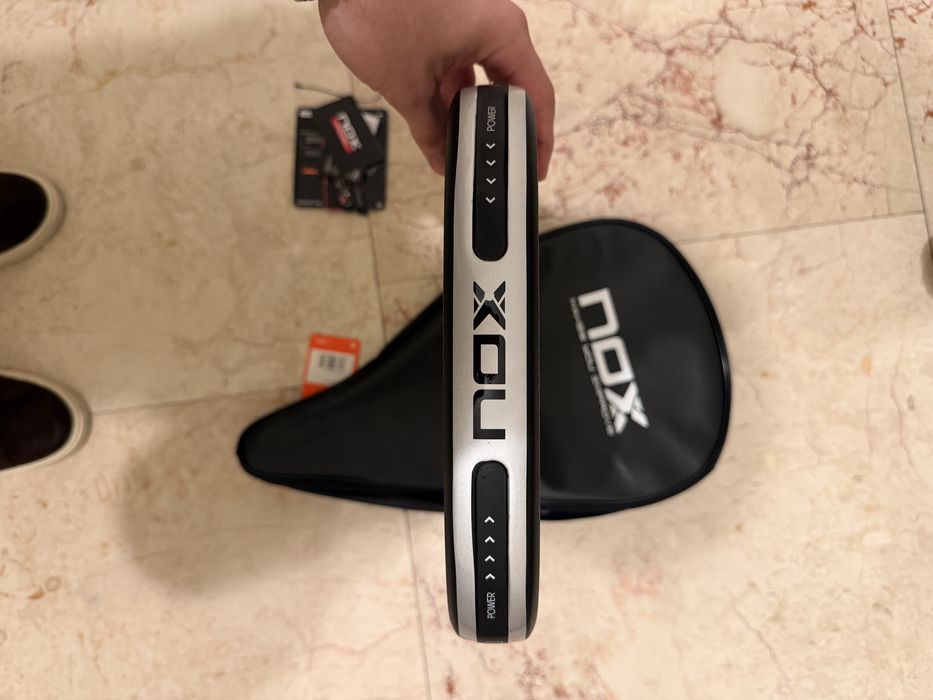 Padel - Racheta/paleta NOX AT10 18k Attack 2026