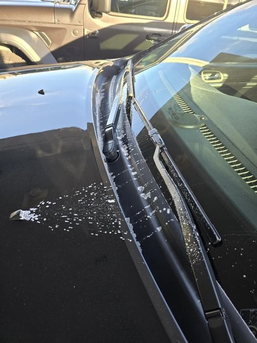 Solutie parbriz concentrata vara 5L=500L.Lichid parbriz vara concentrat 1L+100L apa.Anti insecte!Concentrat!5L rezulta 500L diluata.