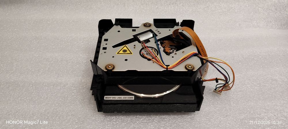 Laser Pioneer PD9700