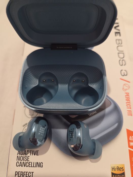 Căști Wireless JBL Live Buds 3 - Carcasă cu ecran tactil, ANC