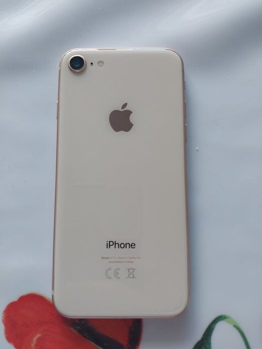 Iphone 8,128GB,экран сломан.Торг|обмен
