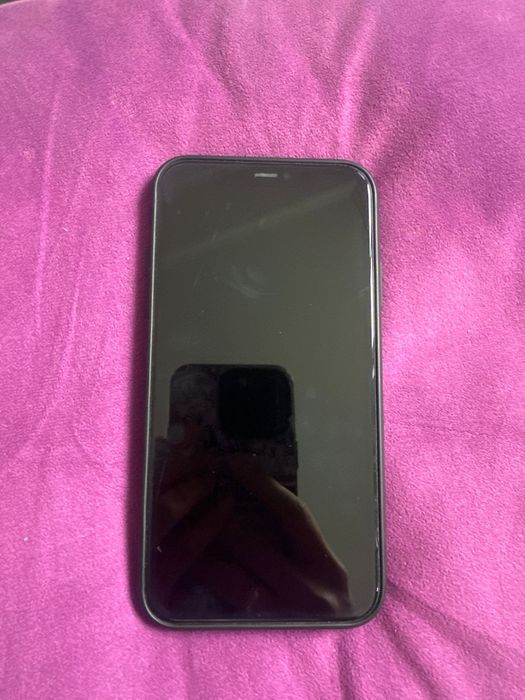 iPhone 11 сатылады
