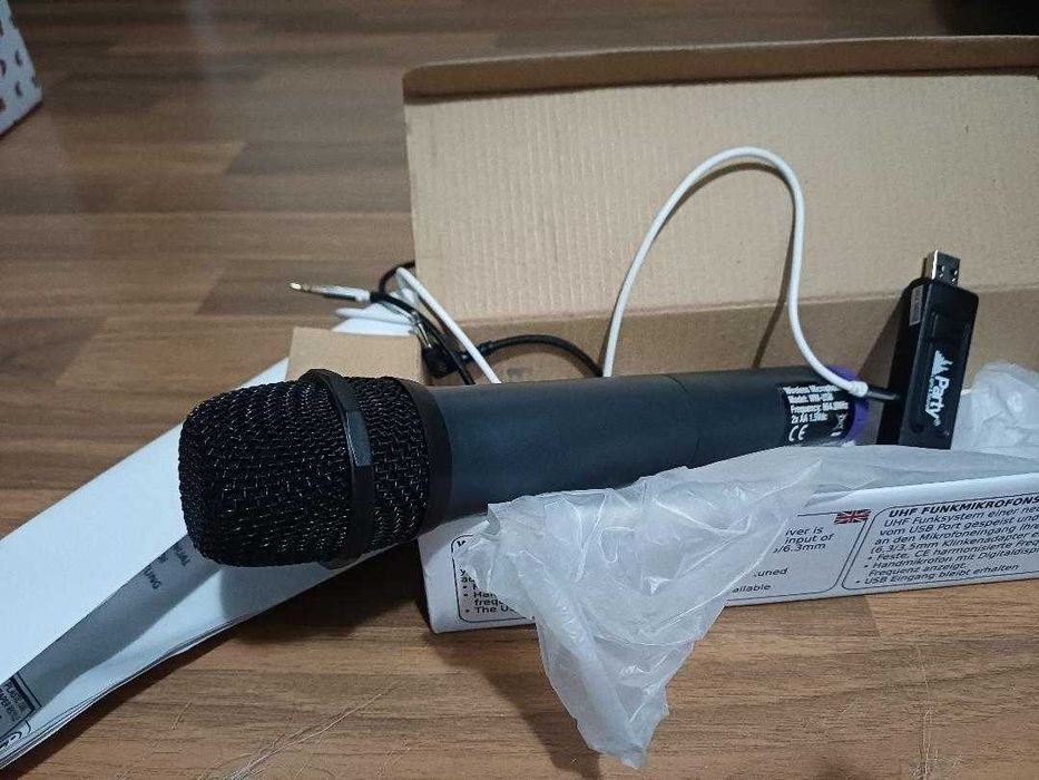 Microfon wifi uhf party light and sound wm-usb