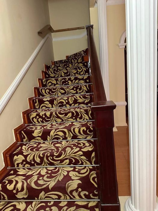 Продаётся двухэтажный дом в центре города на Ракатбоши  3,65 соток .