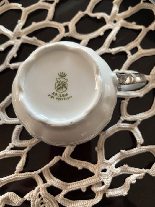 Serviciu cafea ceai din portelan.