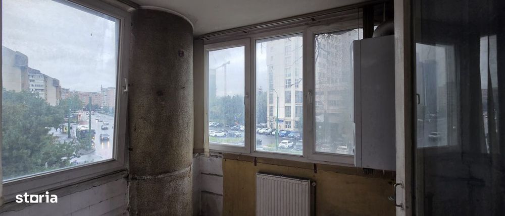 Apartamen cu 3 camere situat in Centrul Nou, decomandat, etaj 2/4!